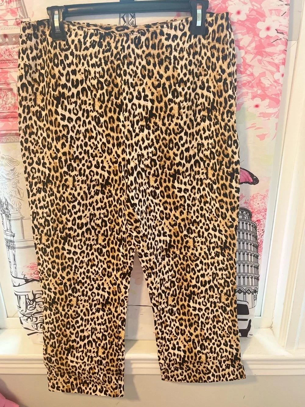 NWT ZARA NWT ZW COLLECTION ANIMAL PRINT CAPRI PANTS 🚨FIRM PRICE
